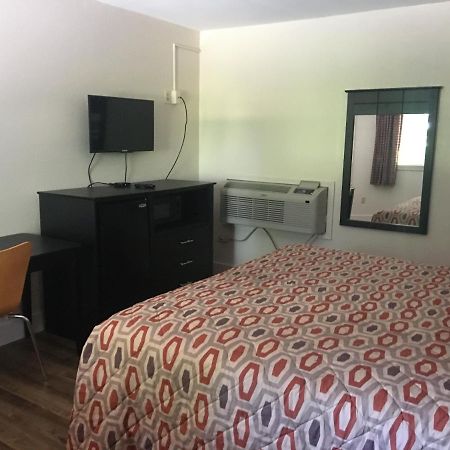 Woodlawn Hills Motel Henderson ภายนอก รูปภาพ